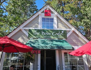  The Dam Cafe